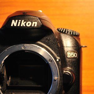 Nikon D50, 6 Megapixel, Screw Drive for AF AutoFocus Lenses, 8k clicks only